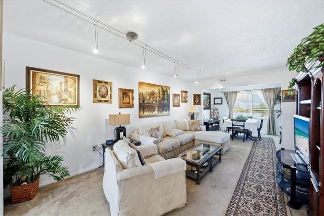 4137 LAKE BAYSHORE DRIVE C505, Bradenton, FL 34205