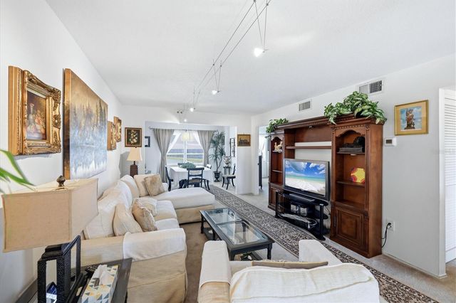 4137 LAKE BAYSHORE DRIVE C505, Bradenton, FL 34205