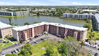 4137 LAKE BAYSHORE DRIVE C505, Bradenton, FL 34205