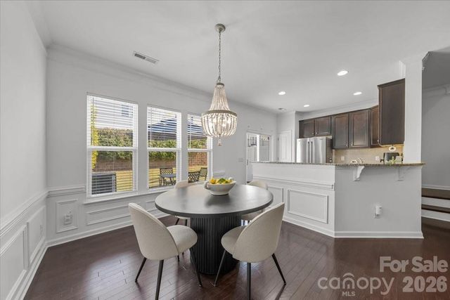 2419 Diplomat Lane, Charlotte, NC 28210