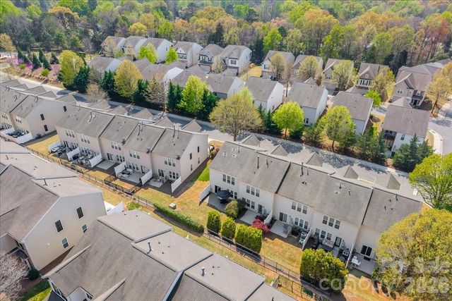 2419 Diplomat Lane, Charlotte, NC 28210