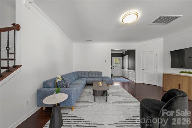 2419 Diplomat Lane, Charlotte, NC 28210