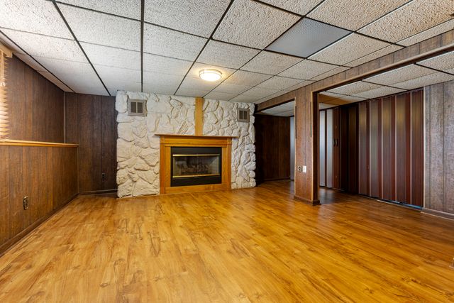 2120 Coronet Road, Loves Park, IL 61111