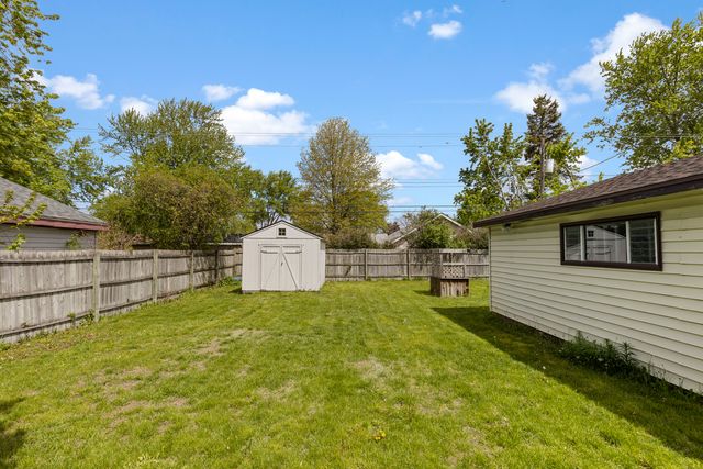 2120 Coronet Road, Loves Park, IL 61111
