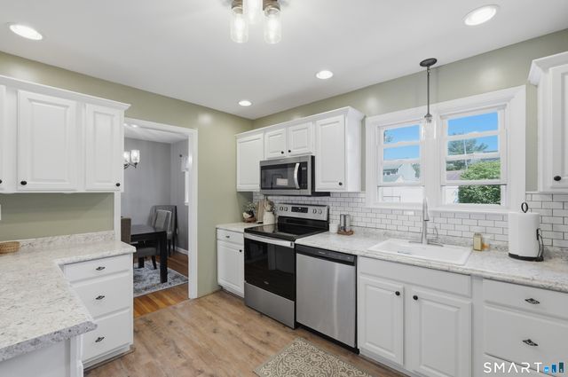 11 Gertrude Lane, West Haven, CT 06516