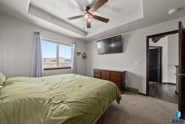 205 N Ceylon Dr Drive, Tea, SD 57064