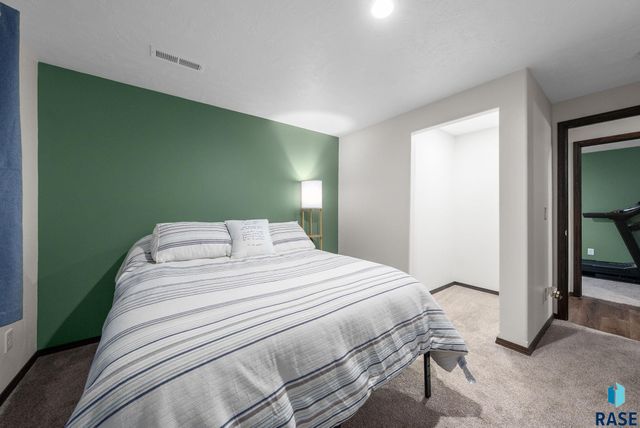 205 N Ceylon Dr Drive, Tea, SD 57064