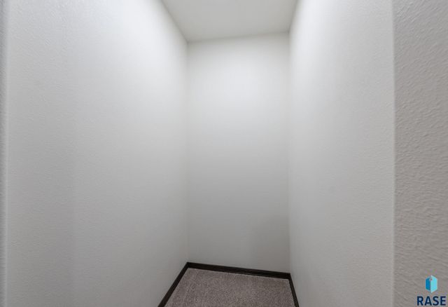 205 N Ceylon Dr Drive, Tea, SD 57064