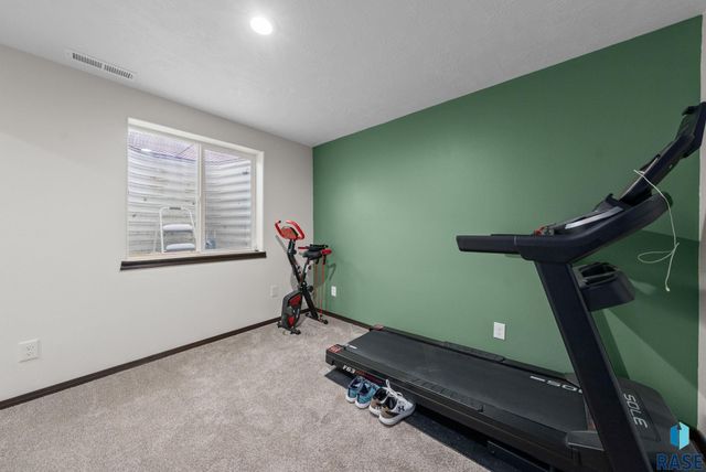 205 N Ceylon Dr Drive, Tea, SD 57064