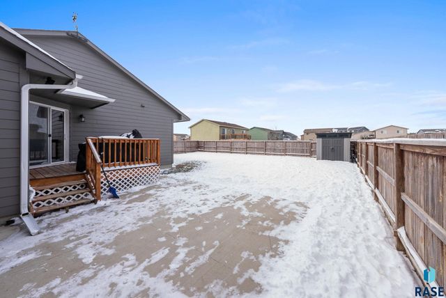 205 N Ceylon Dr Drive, Tea, SD 57064