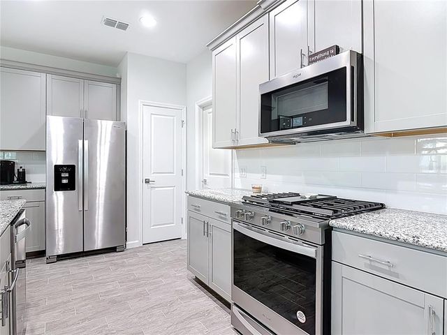 118 GYPSY PALACE LANE, Daytona Beach, FL 32124