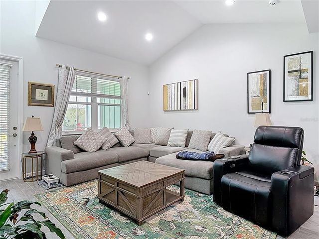 118 GYPSY PALACE LANE, Daytona Beach, FL 32124