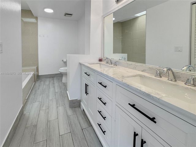 8103 SW 24th Street, North Lauderdale, FL 33068