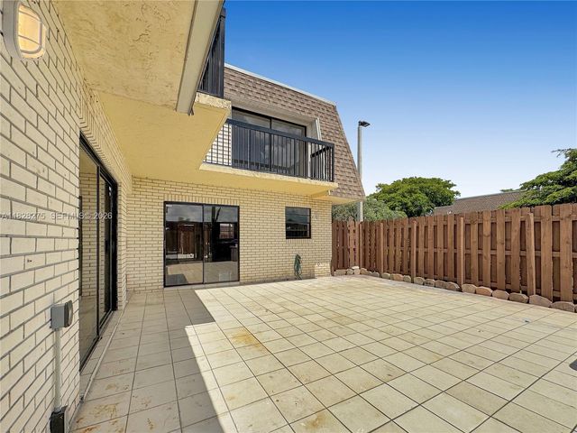 8103 SW 24th Street, North Lauderdale, FL 33068