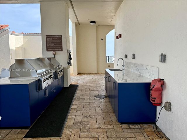 801 S Olive Avenue 1021, West Palm Beach, FL 33401