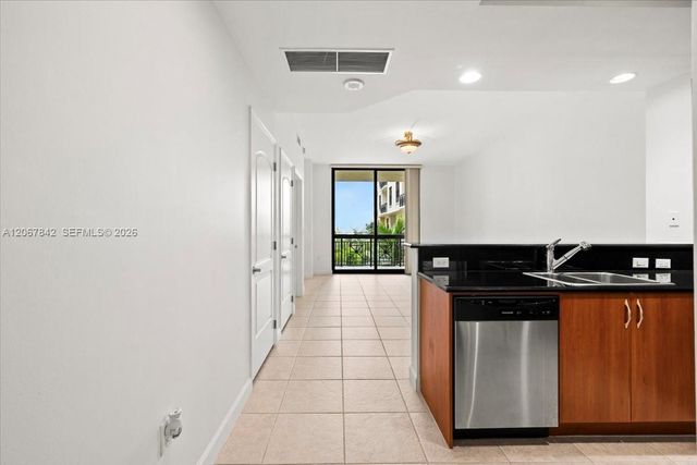 801 S Olive Avenue 1021, West Palm Beach, FL 33401