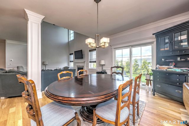 7 Luisa Court, Branford, CT 06405