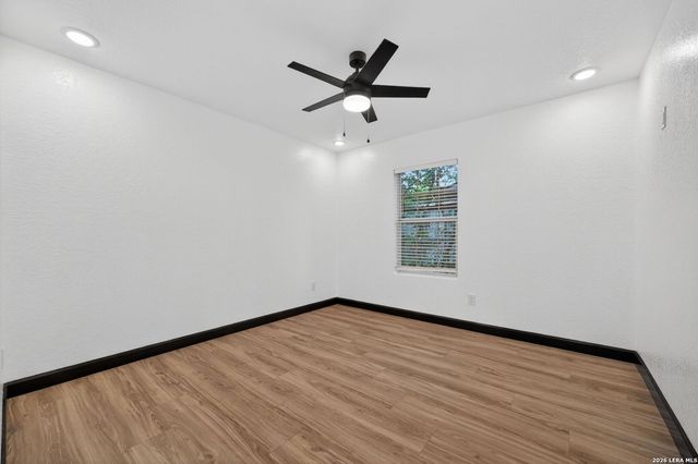 634 DRAKE AVE, San Antonio, TX 78204