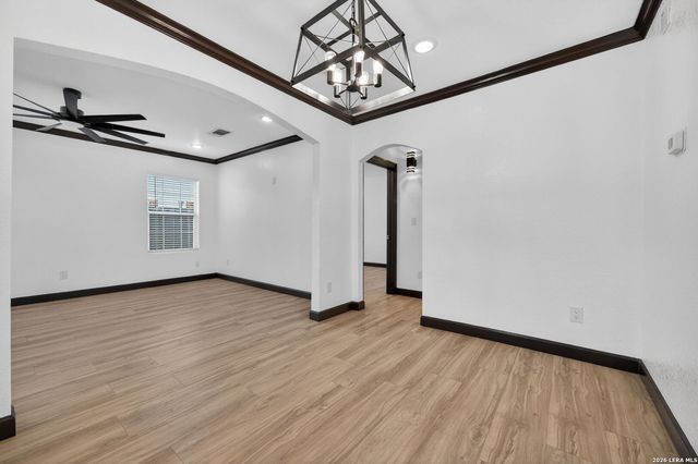 634 DRAKE AVE, San Antonio, TX 78204
