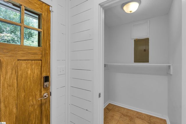 261 Mohawk Drive, Greenville, SC 29609