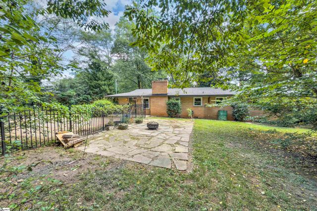 261 Mohawk Drive, Greenville, SC 29609