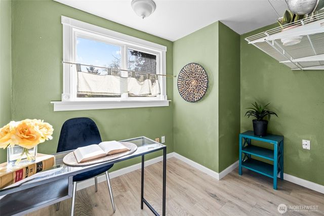 624 W Willis Street, Kent, WA 98032