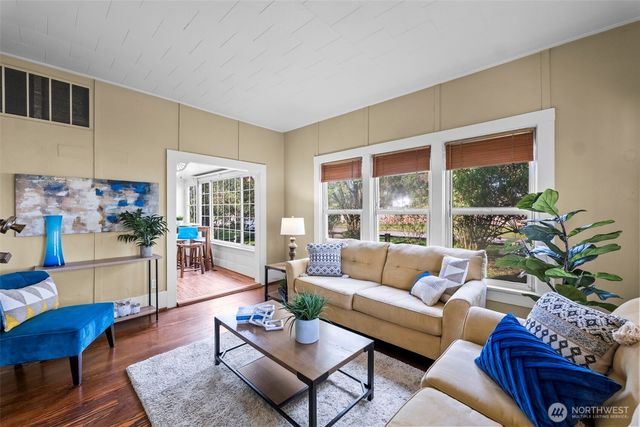 624 W Willis Street, Kent, WA 98032