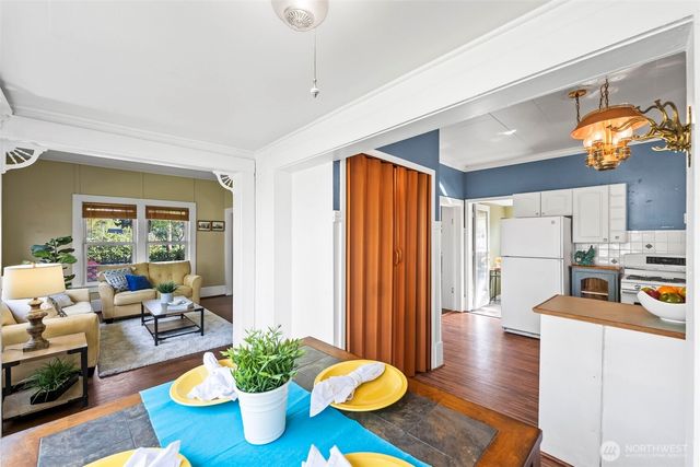 624 W Willis Street, Kent, WA 98032