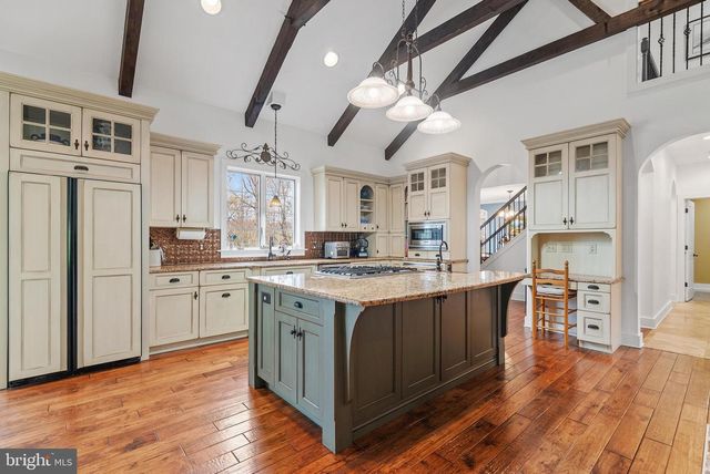 97 WILSON RD, Christiana, PA 17509