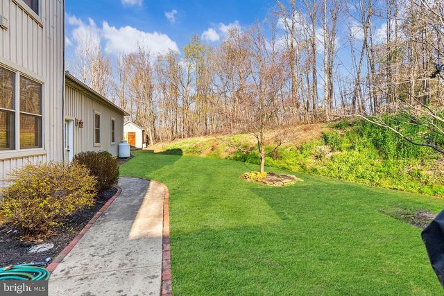 97 WILSON RD, Christiana, PA 17509