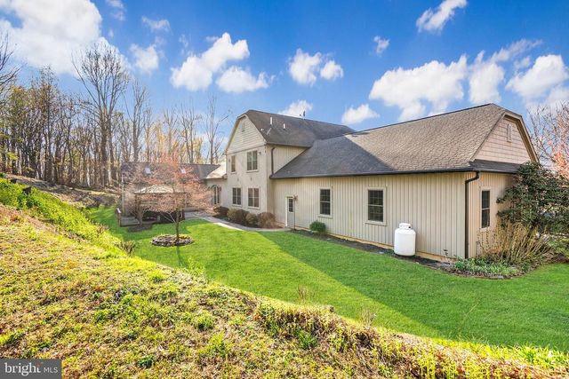 97 WILSON RD, Christiana, PA 17509