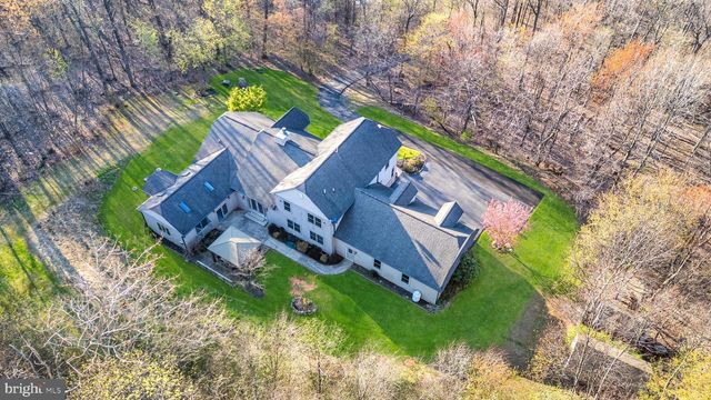97 WILSON RD, Christiana, PA 17509