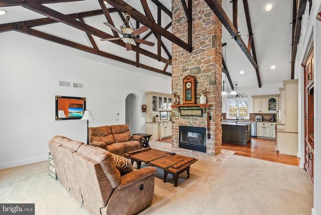 97 WILSON RD, Christiana, PA 17509