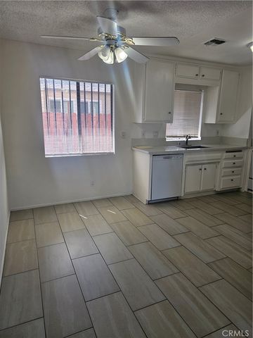 45419 10th W A, Lancaster, CA 93534