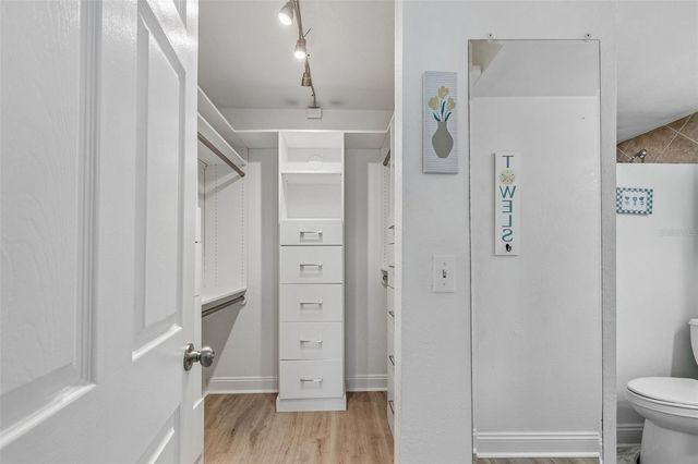 2117 LAKEWOOD CLUB DRIVE S 7-N, St Petersburg, FL 33712