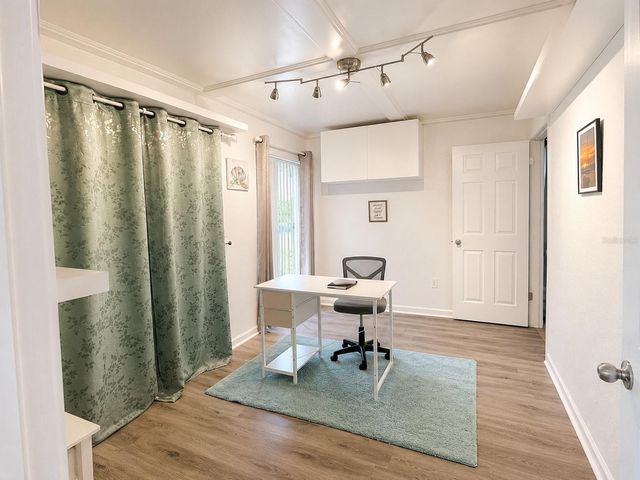 2117 LAKEWOOD CLUB DRIVE S 7-N, St Petersburg, FL 33712