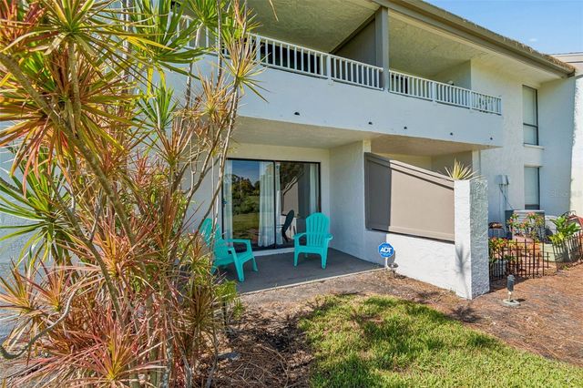 2117 LAKEWOOD CLUB DRIVE S 7-N, St Petersburg, FL 33712