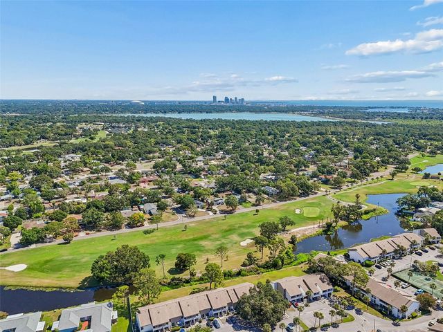 2117 LAKEWOOD CLUB DRIVE S 7-N, St Petersburg, FL 33712