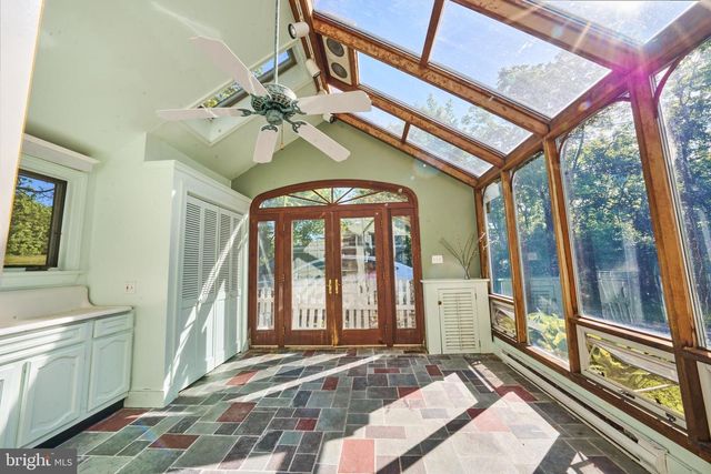 264 DURHAM RD, Ottsville, PA 18942