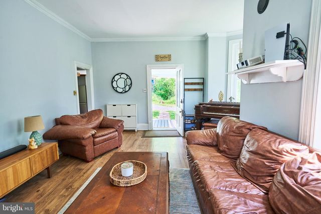264 DURHAM RD, Ottsville, PA 18942