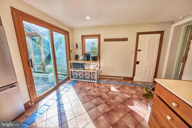 264 DURHAM RD, Ottsville, PA 18942