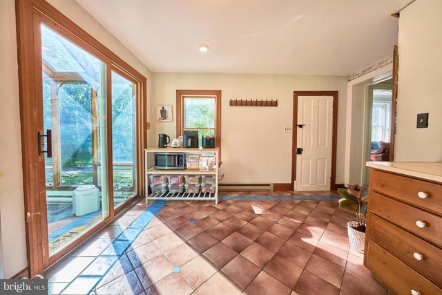 264 DURHAM RD, Ottsville, PA 18942