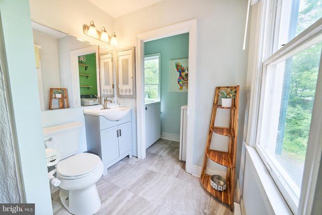 264 DURHAM RD, Ottsville, PA 18942