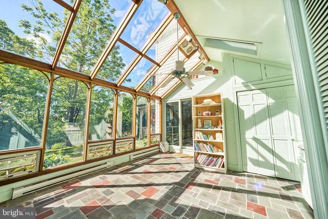 264 DURHAM RD, Ottsville, PA 18942