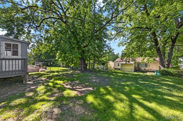 1236 Bliss Drive, St Louis, MO 63137