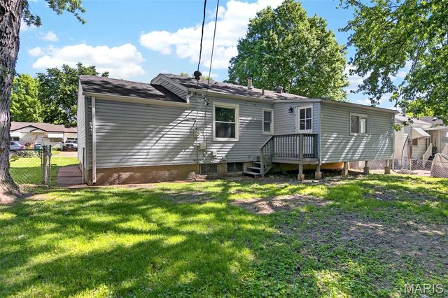 1236 Bliss Drive, St Louis, MO 63137