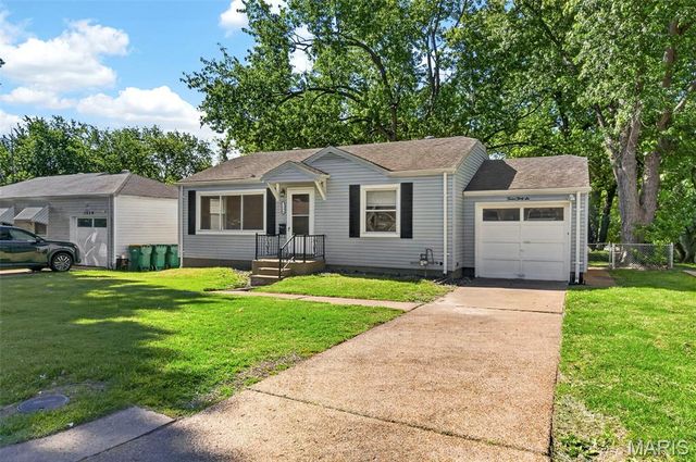 1236 Bliss Drive, St Louis, MO 63137