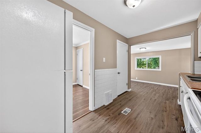 1236 Bliss Drive, St Louis, MO 63137