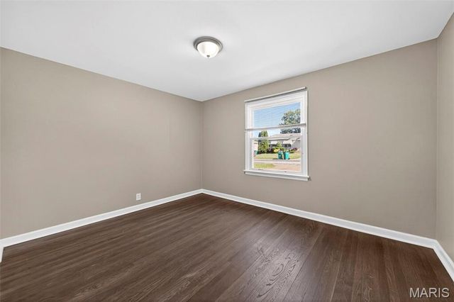 1236 Bliss Drive, St Louis, MO 63137