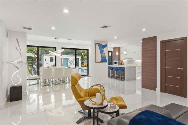 400 NW 24th Street, Wilton Manors, FL 33311